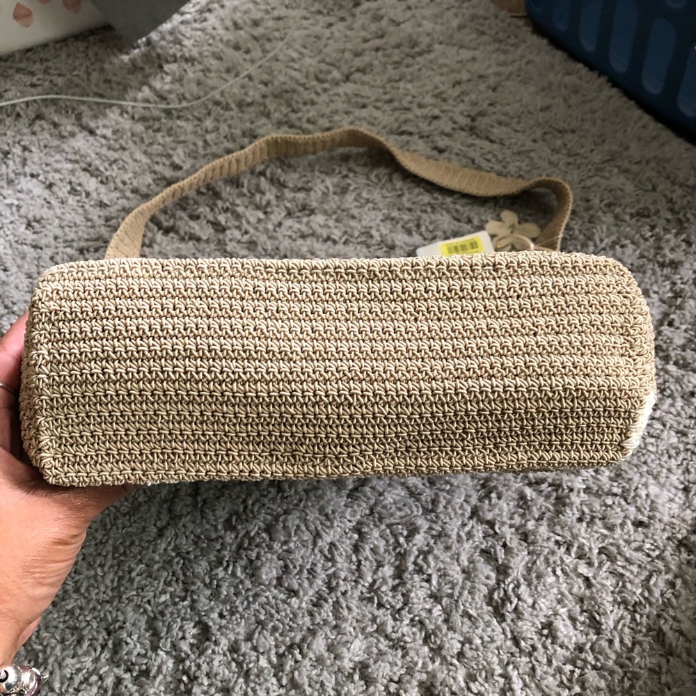 BNWT Lizclaiborne purse - Picture 4 of 9